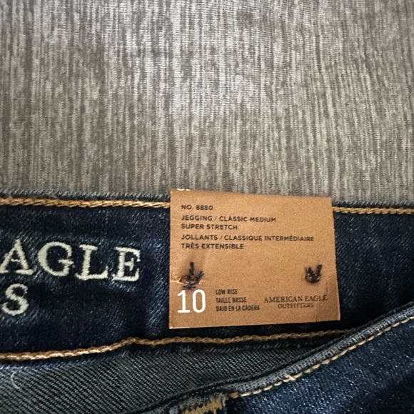 NWT AMERICAN EAGLE JEGGING - Picture 3 of 3
